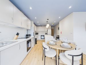 Photo 11- click for photo gallery